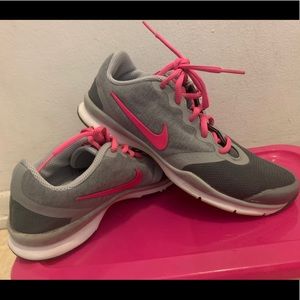 Nike Women Running Shoes